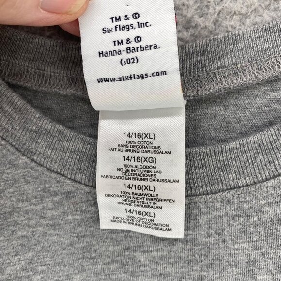 Six Flags Shirt Womens Extra Large Gray Scooby Doo Soccer Short Sleeve Pocket - Picture 6 of 11